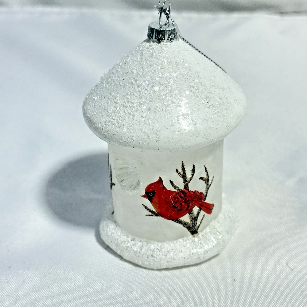Kurt Adler White Round Birdhouse With‎ Cardinals Glass Ornament
